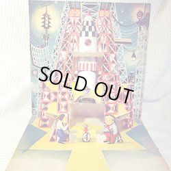 画像6: トップとタップ月ロケットにのる